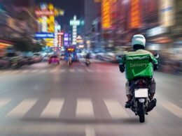 Ojek online (Kredit foto: Shutterstock)